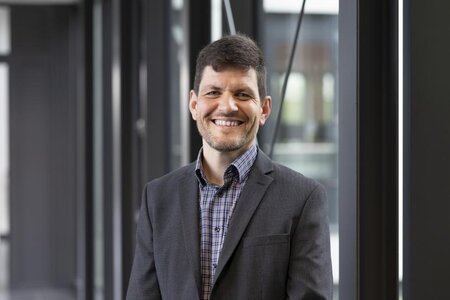 Photo of Prof. Dr. Christian Liebscher